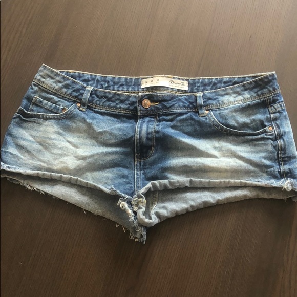 Pants - Jean shorts